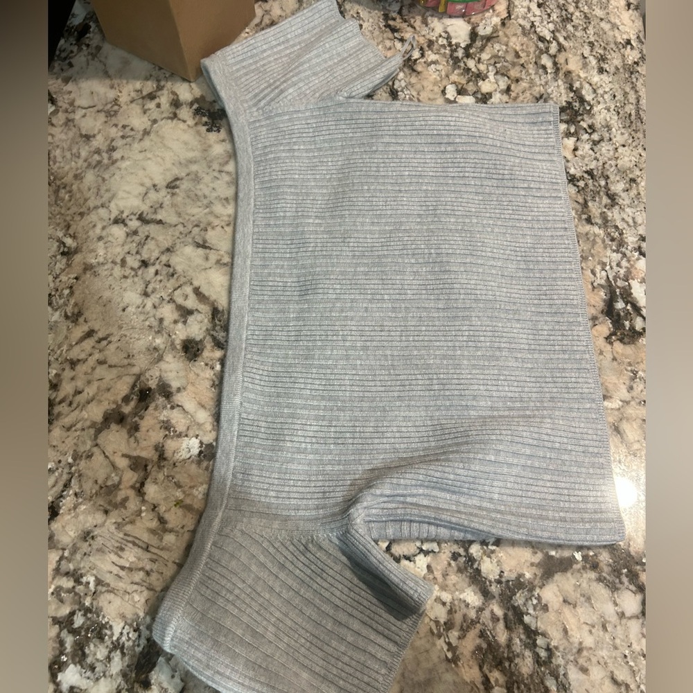 Aerie Gray Ribbed Knit Top reversible